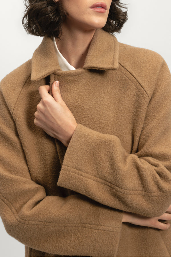 Coat in Camelhair