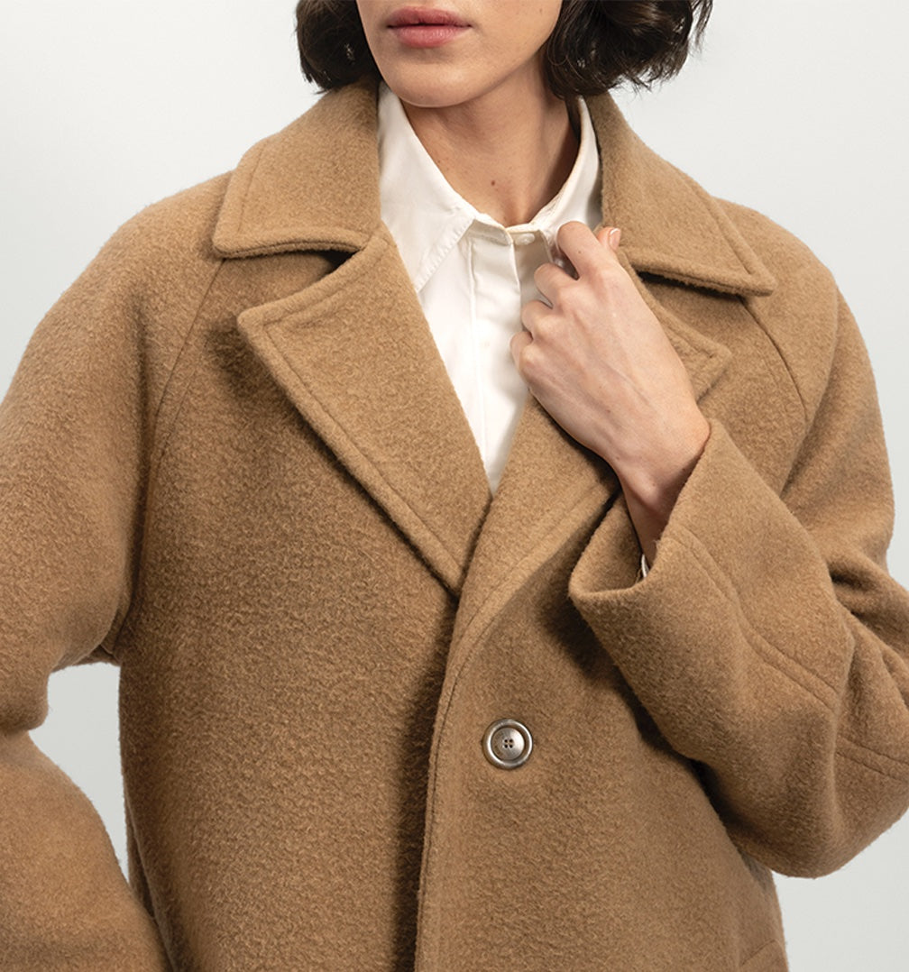 Coat in Camelhair